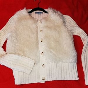 Woman's sweater